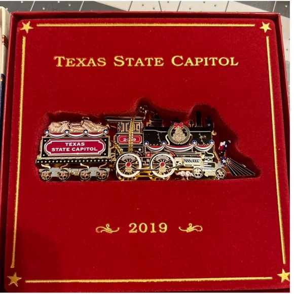 NIB 2019 Texas State Capitol Christmas Ornament - Picture 3 of 3